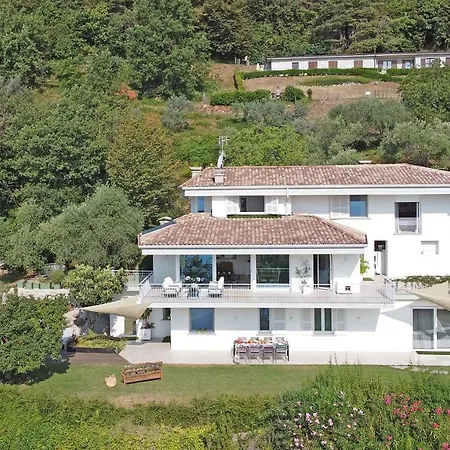 Dolce Bellezza Villa